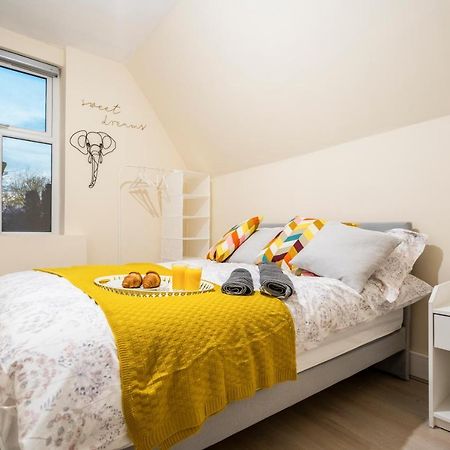 Deluxe 2-Bedroom Flat With Free Parking Birmingham Eksteriør billede