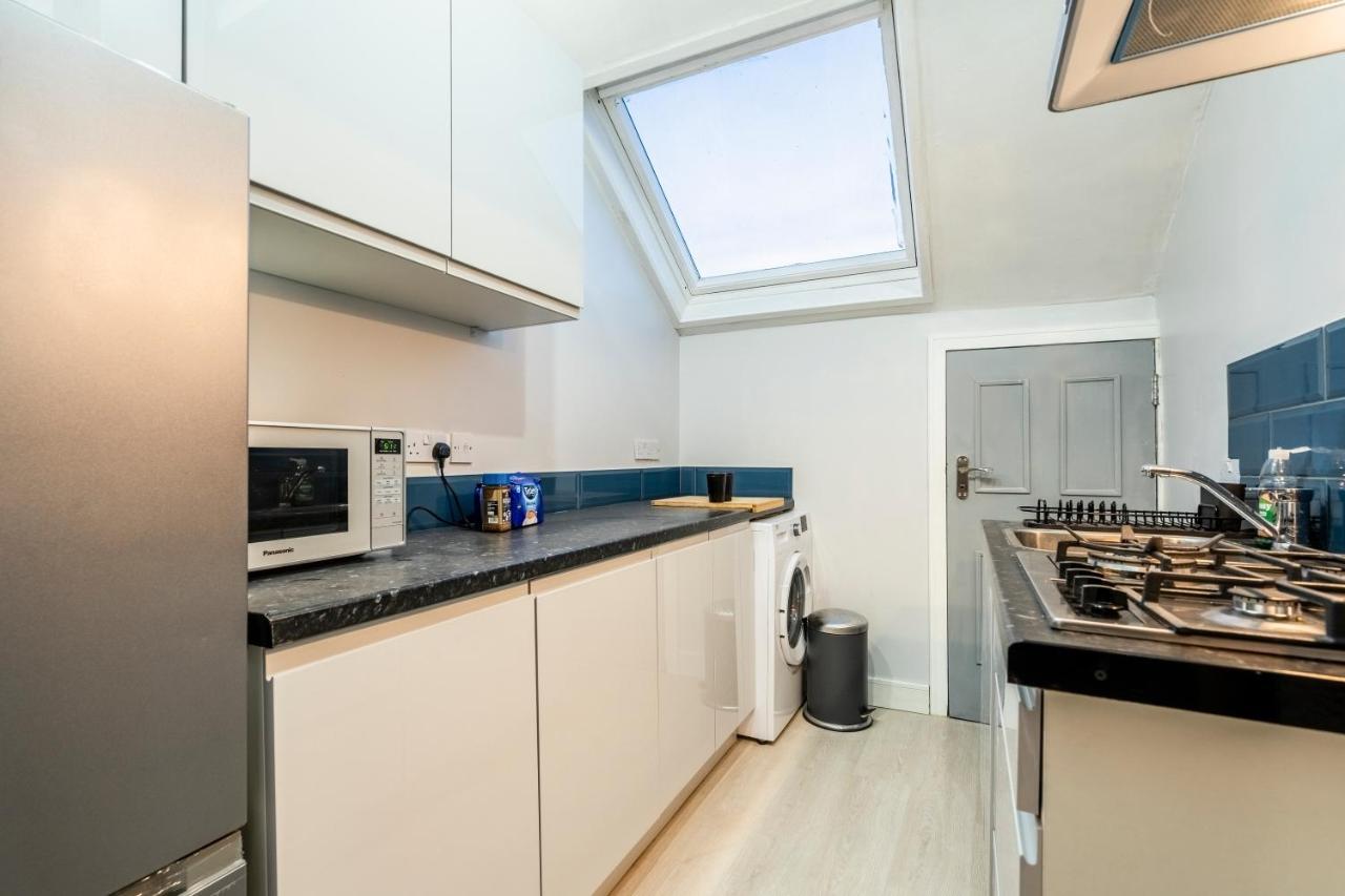 Deluxe 2-Bedroom Flat With Free Parking Birmingham Eksteriør billede